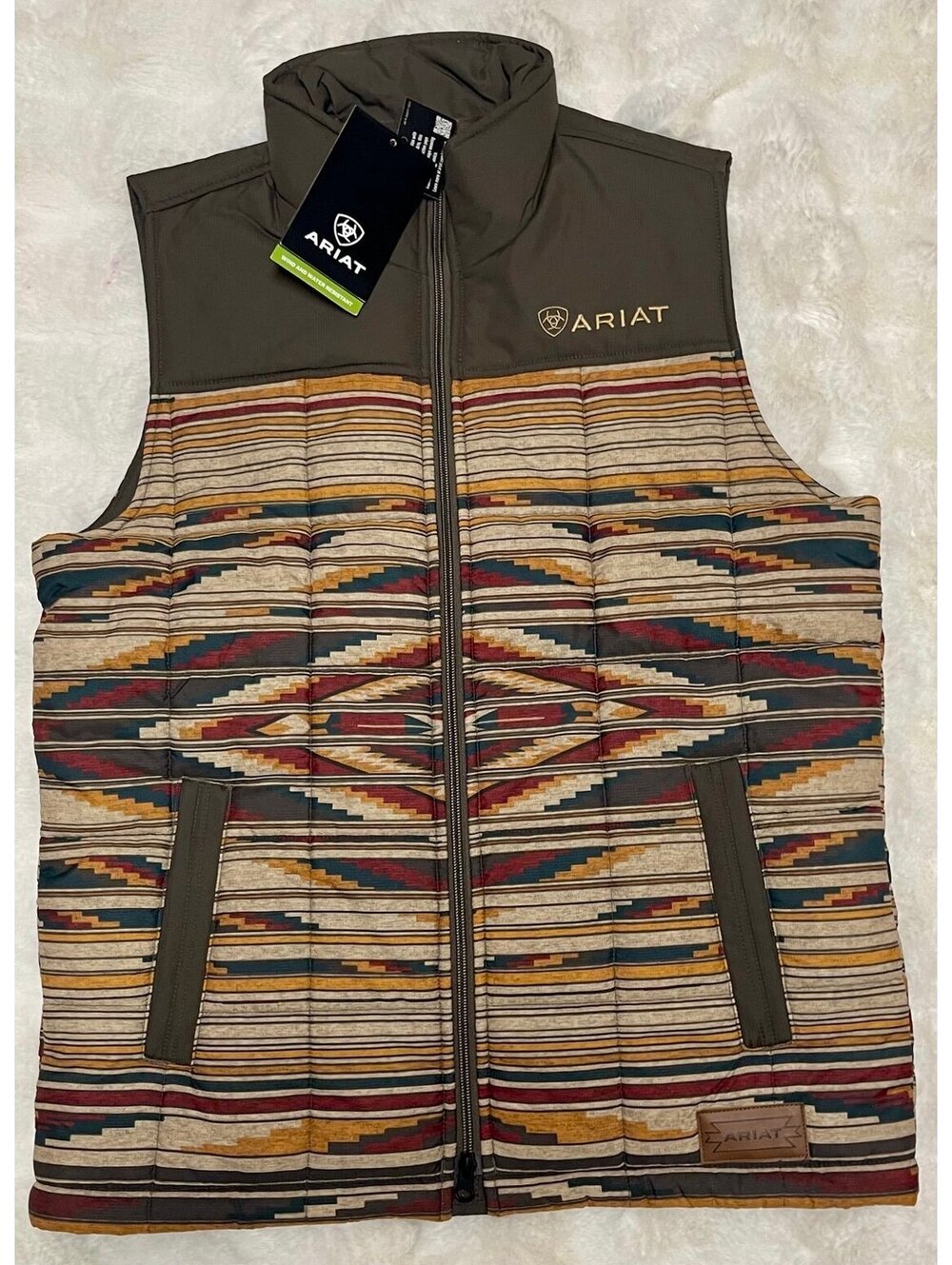 Ariat vest